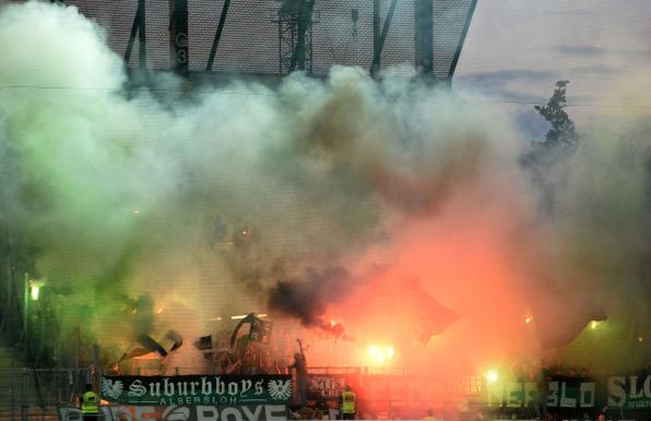 3-Liga: Hohe Strafe für Münster nach Pyro-Vergehen bei RWE, auch MSV muss zahlen