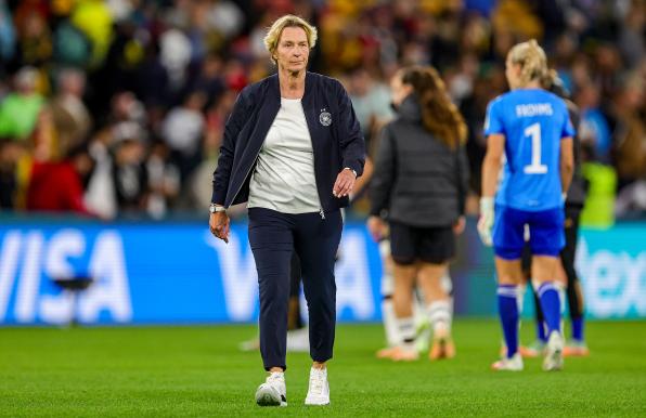DFB-Frauen: Vertrag mit Bundestrainerin Voss-Tecklenburg aufgelöst