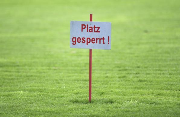 Regionalliga West: Platz unbespielbar - Partie des 14. Spieltags fällt ins Wasser