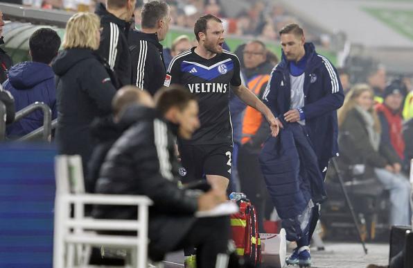 Schalke: Zoff bei Auswechslung - Ouwejan legt sich mit Trainer Geraerts an