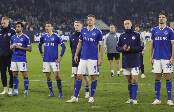 Schalke: Klartext vom Vorstand, Spieler schämen sich für "einige Auftritte"