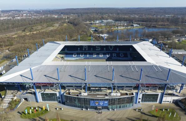 Die Schauinsland Reisen Arena des MSV Duisburg. 