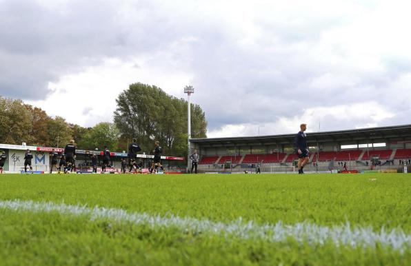 Aktuell unbespielbar: Das Wersestadion von Rot Weiss Ahlen