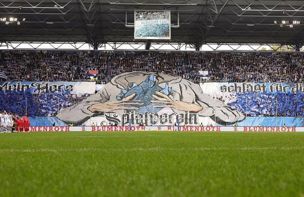 Die MSV-Fans präsentierten gegen RWE eine beeindruckende Choreographie.