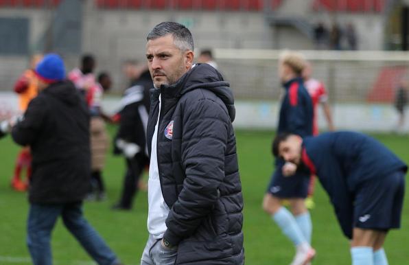 Gaetano Manno, Sportchef des Wuppertaler SV, ist auf Trainersuche.