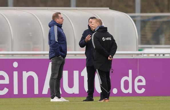 Schalke 04: S04-Coach Geraerts ist Knäbel und Hechelmann dankbar