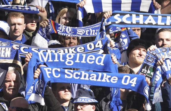 Schalke: Darum findet die nächste Mitgliederversammlung erst Mitte November statt