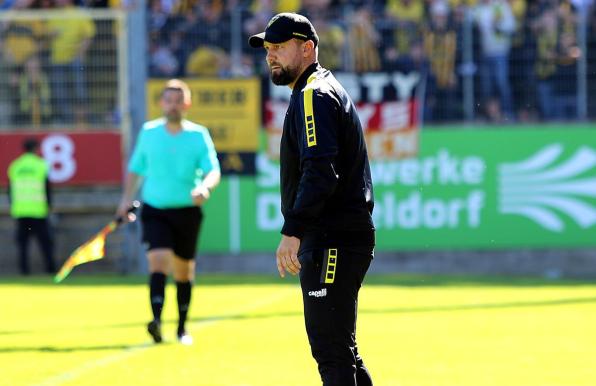 Heiner Backhaus verlängert bei Alemannia Aachen.