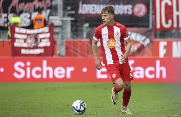 Sascha Voelcke im Trikot von Rot-Weiss Essen.