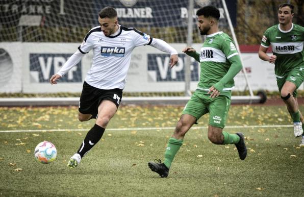 Oussama Anhari (links) wird in Zukunft wieder das Trikot der TSG Sprockhövel tragen.