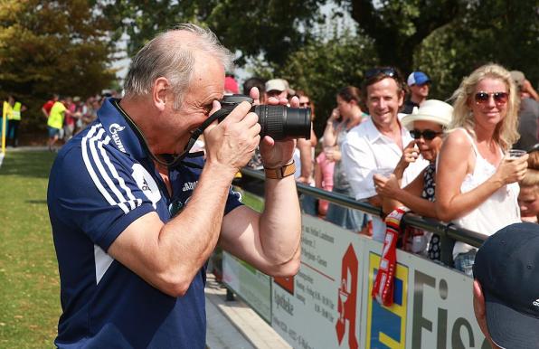 Eine Art Beobachter- oder Berater-Rolle könnte Rüdiger Abramczik beim KFC Uerdingen winken.