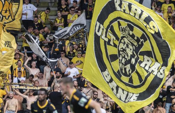 Fans von Alemannia Aachen.