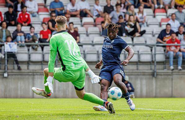 Samuel Bamba bestritt sein erstes Spiel für den VfL Bochum - in seiner Heimatstadt Ahlen.