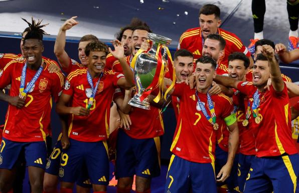 Spanien bejubelt den EM-Titel