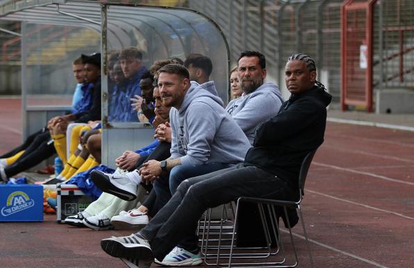 Rene Lewejohann (links) ist neuer Trainer und Michel Dinzey neuer Sportchef beim KFC Uerdingen.