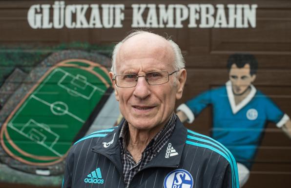 Die Schalker Legende Willi Koslowski war im Alter von 87 Jahren gestorben.