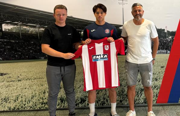 Shinnosuke Nishi wechselt zum Wuppertaler SV.