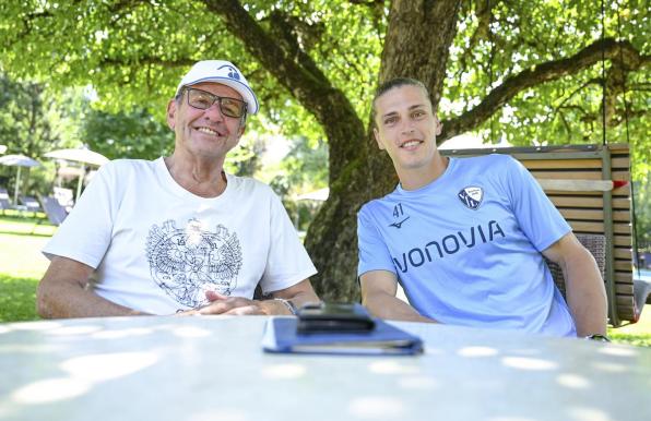 VfL-Reporter Günther Pohl (links) mit Noah Loosli (rechts).