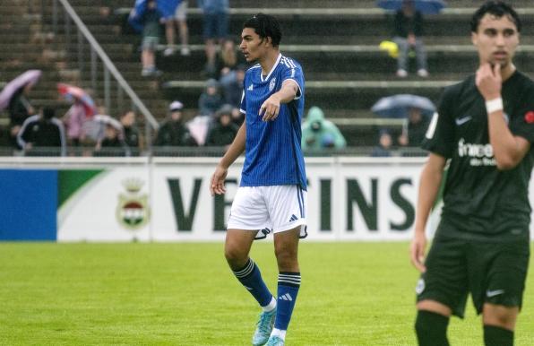 Mertcan Ayhan spielt wie einst sein Bruder im Nachwuchs von Schalke 04.