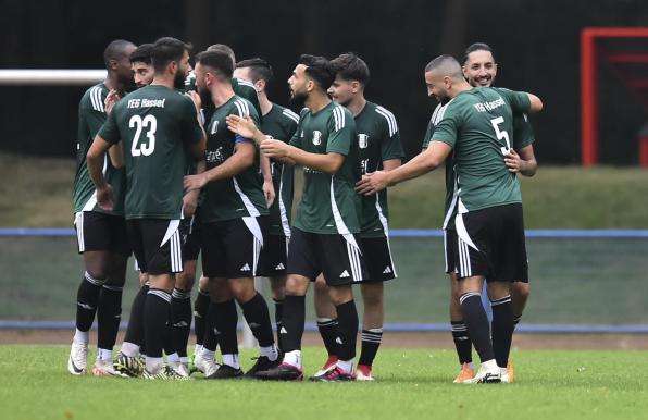 YEG Hassel feiert den Sieg gegen die TSG Sprockhövel im Westfalenpokal. 