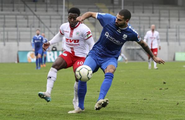 Mohamed El Bouazzati (rechts) unterstützt künftig Westfalia Dortmund.