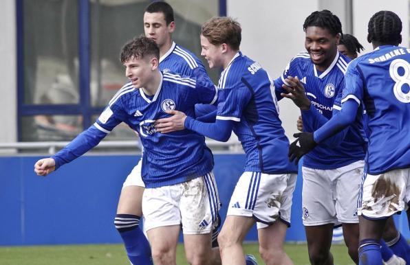 Die U17 des FC Schalke siegte mit 2:0.