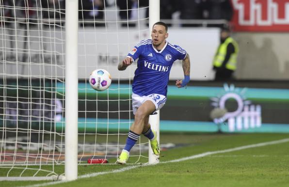 Darko Churlinov jubelt hier für den FC Schalke 04.