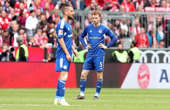 Sepp van den Bergh (rechts) im Trikot des FC Schalke 04.