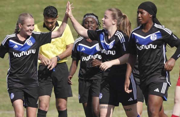 Schalkes Frauen siegten zum Ligastart mit 5:0 gegen den SV Germania Hauenhorst.