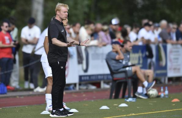 Steffen Köhn ersetzte im Derby gegen Bochum II Cheftrainer Carsten Droll. 