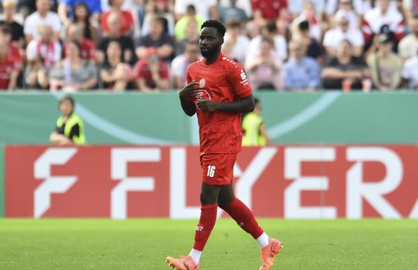 Mustafa Kourouma kam in dieser Saison nur im Pokal gegen Leipzig zum Einsatz - eine Minute lang.