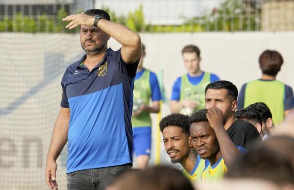 Muhammet Isiktas, Trainer vom FC Blau-Gelb Überruhr, will gegen Bottrop die ersten Punkte einfahren. 