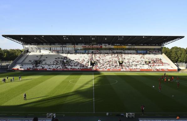 Niederrheinpokal: Rot-Weiss Essen müht sich gegen Oberhausener Klub in die nächste Runde