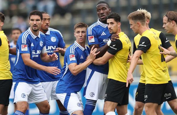 Schalke traf am Mittwoch im Test auf Breda. 