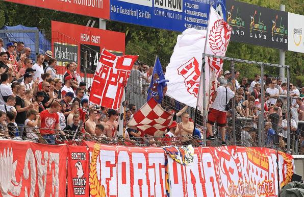 Das Südstadion in Köln wird mal wieder richtig voll. 