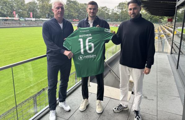 Sportchef Rob Reekers, Björn Rother und Trainer Julian Hesse (von links).

