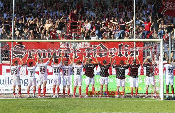 Die RWO-Mannschaft bereitet den Fans sehr viel Freude.