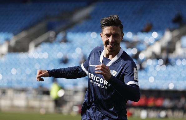 Robert Zulj jubelt hier im Trikot des VfL Bochum.