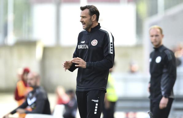 Nils Döring, Trainer des SV Wehen Wiesbaden.