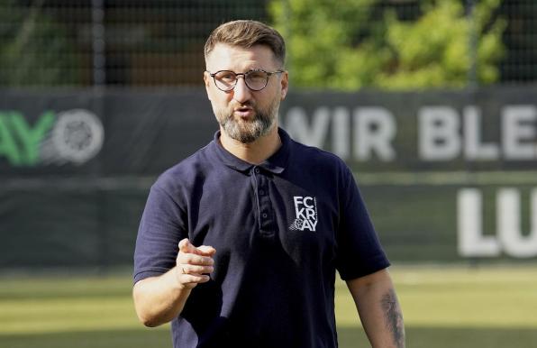 Erleichterung bei FC-Kray-Trainer Bartosz Maslon.