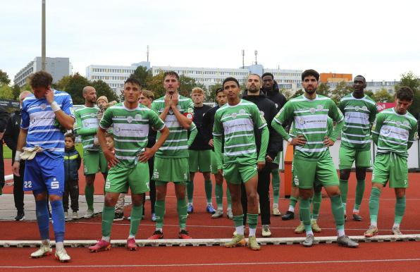 Enttäuschte Oberhausener Gesichter nach dem 1:3 in Köln.