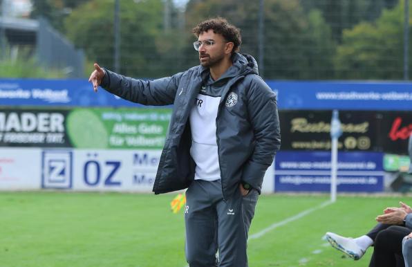 Ismail Jaroui, Trainer von der SSVg Velbert.