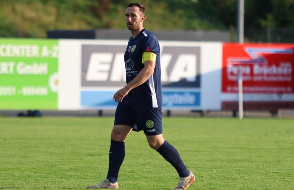 Sven Kreyer traf doppelt für Ratingen im Niederrheinpokal beim SC St. Tönis. 