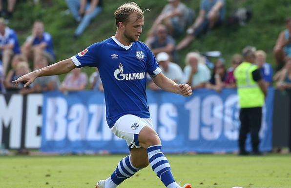 Johannes Geis, hier noch im Schalke-Trikot, könnte bald in der 3. Liga auflaufen. 