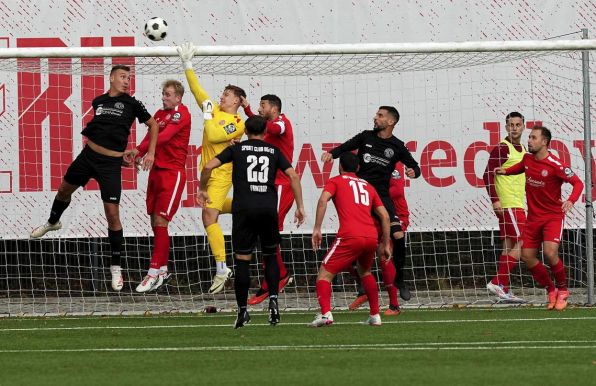 Rot-Weiss Essen II und der SC Frintrop sind weiter auf Platz eins und zwei der Kreisliga A in Essen. 