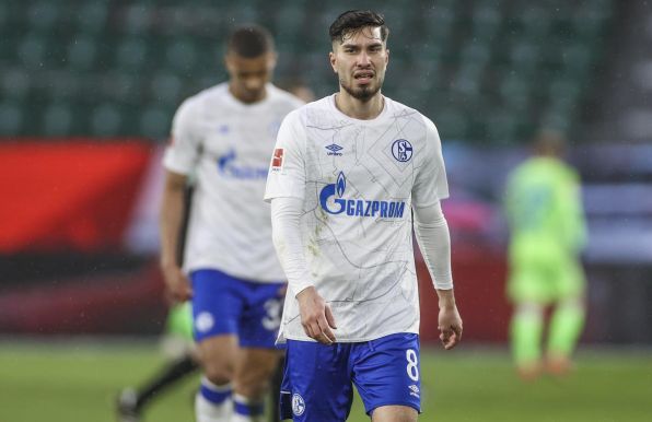 Suat Serdar (vorne) in Diensten des FC Schalke 04.