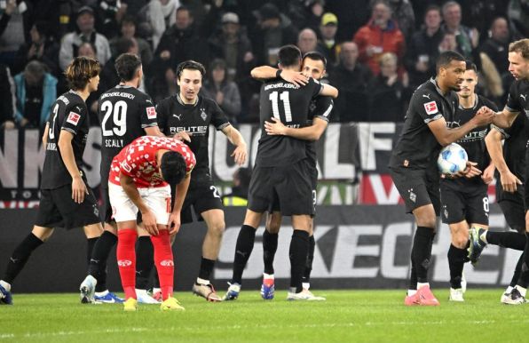 Gladbach feiert das 1:1 gegen Mainz