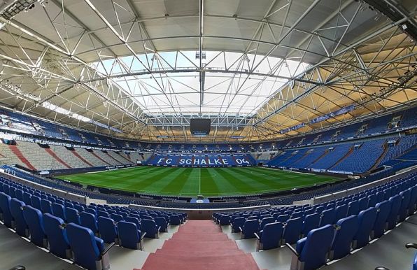 Ein besonderer Tempel in Fußball-Europa: Die Arena des FC Schalke 04.