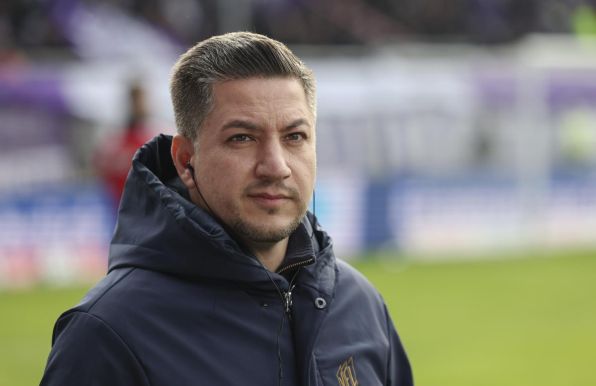 Amir Shapourzadeh, Manager des FC Hansa, sucht aktuell den neuen Rostocker Cheftrainer.